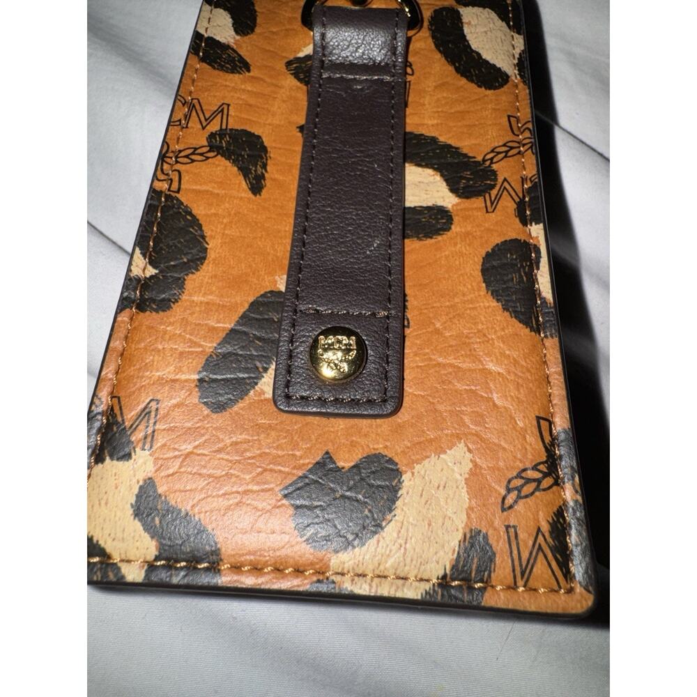 MCM Leopard Print Key Holder Card Case Gold Studded Clip Lanyard Mini Pouch - Picture 5 of 13